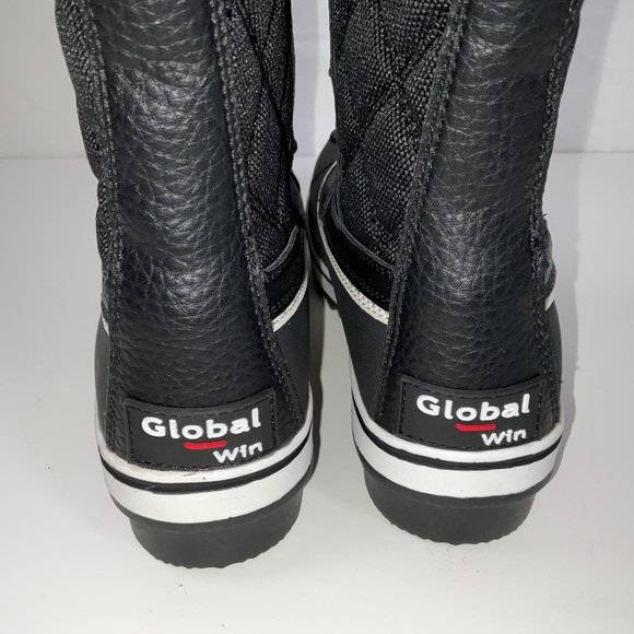 NWOB Women’s Global Win Lace Up Black Winter Snow Boots Size 5.5 - Picture 9 of 10